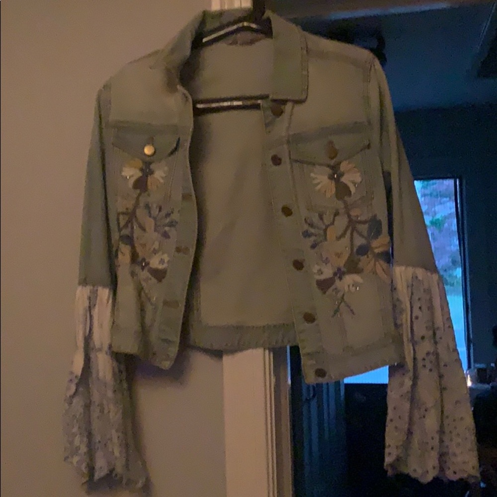 Boston Proper Denim Jacket - Picture 3 of 8
